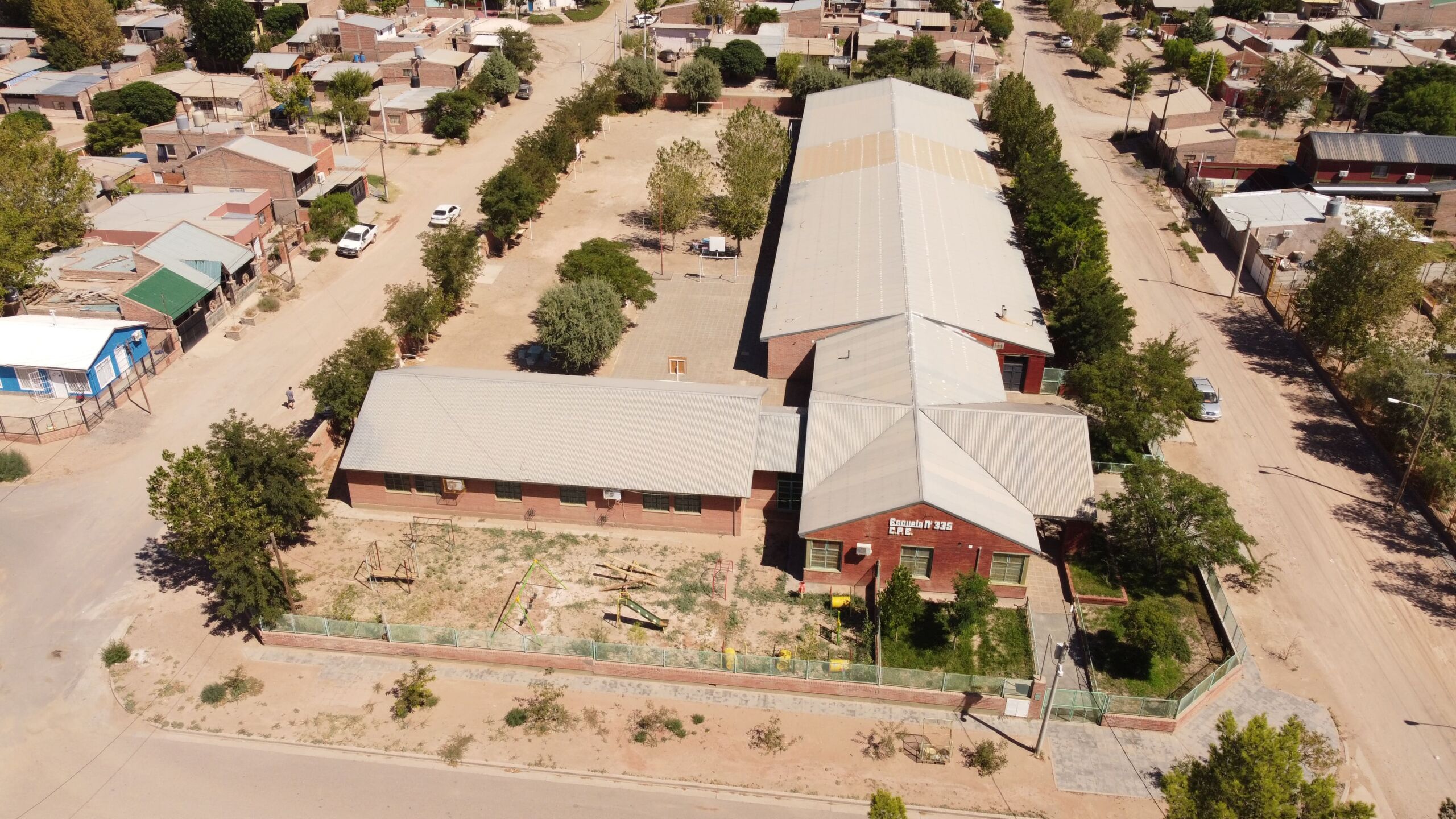 Escuela Primaria N°335 (2)