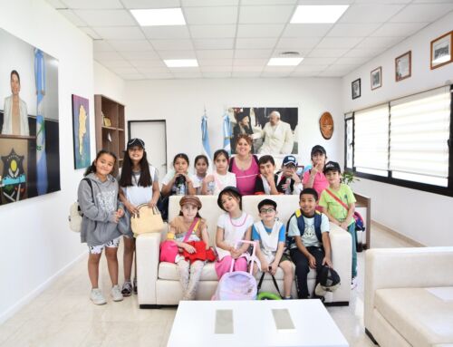 ALUMNOS DE LA ESCUELA 238 VISITARON EL PALACIO MUNICIPAL
