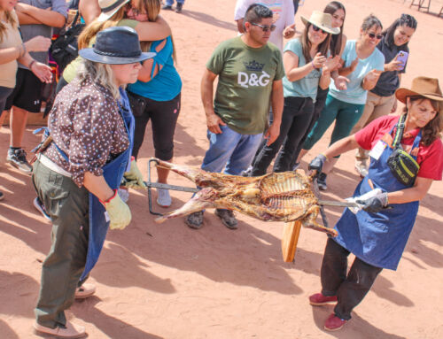 Rincón de los Sauces abre inscripciones para el 3° Encuentro de Mujeres Asadoras de Chivo en Vaca Muerta